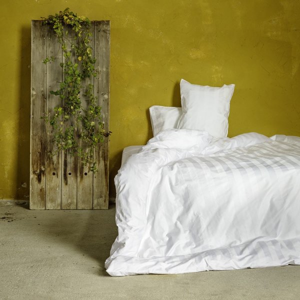 Ξενοδοχειακό Σεντόνι (160x280) 4,5cm Striped 100% Βαμβακοσατέν 300TC Nima Hotelling