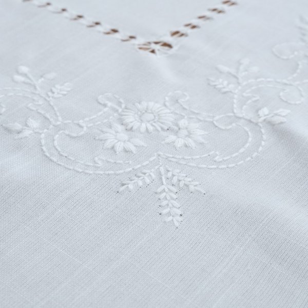 Σετ Τραπεζομάντηλο (165x220) + Πετσέτες 9008 Off White Dimeco